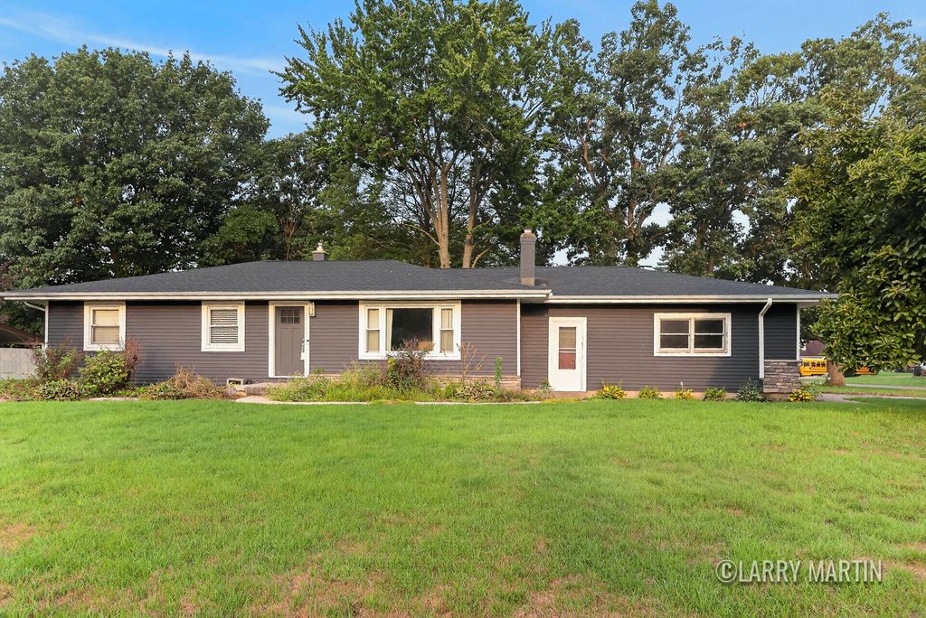 7381 Sunset Avenue, Georgetown charter township