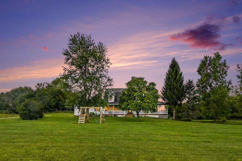 5045 Brown Road, Vermontville township