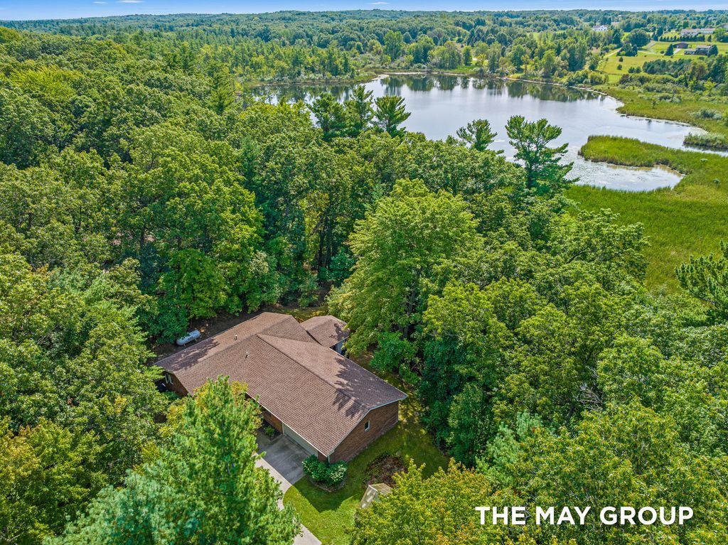 14170 Keiber Road Ne, Greenville