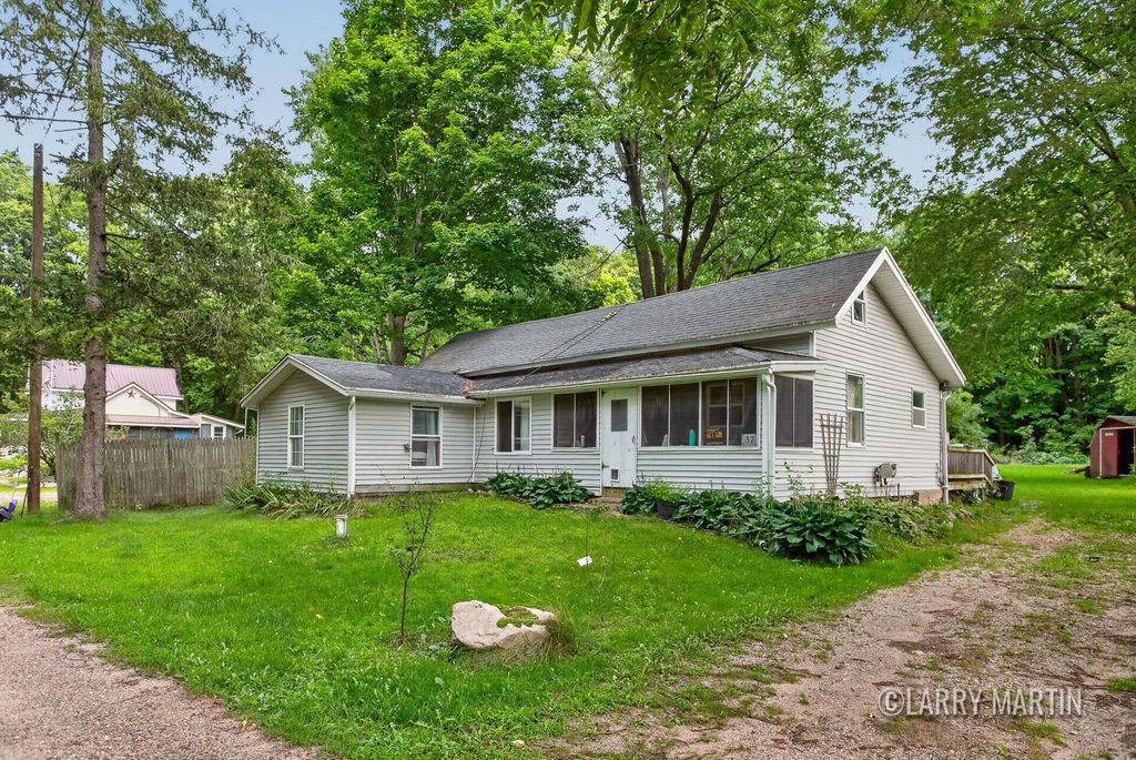 37 Thornapple Lake Road, Castleton township