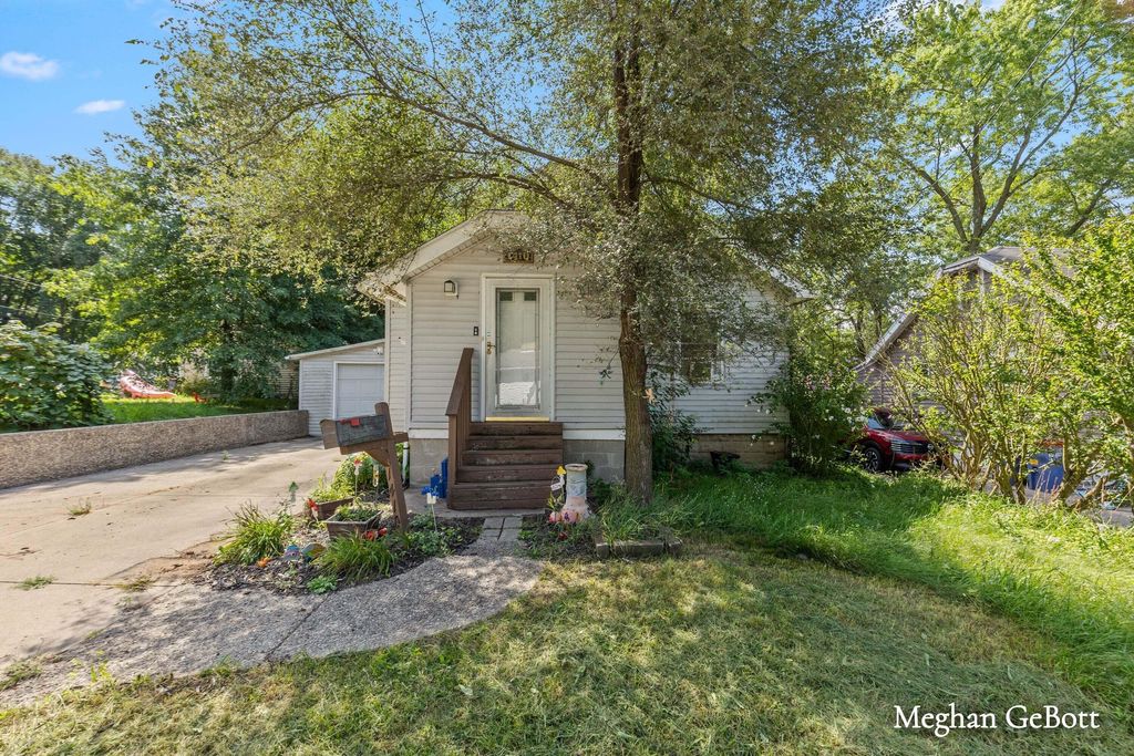 1410 Walnut Street Ne, Grand Rapids city
