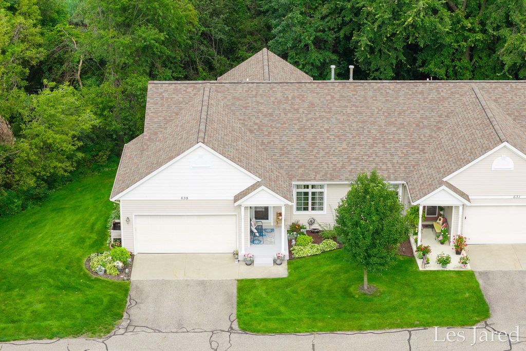 635 Raven Court, Middleville