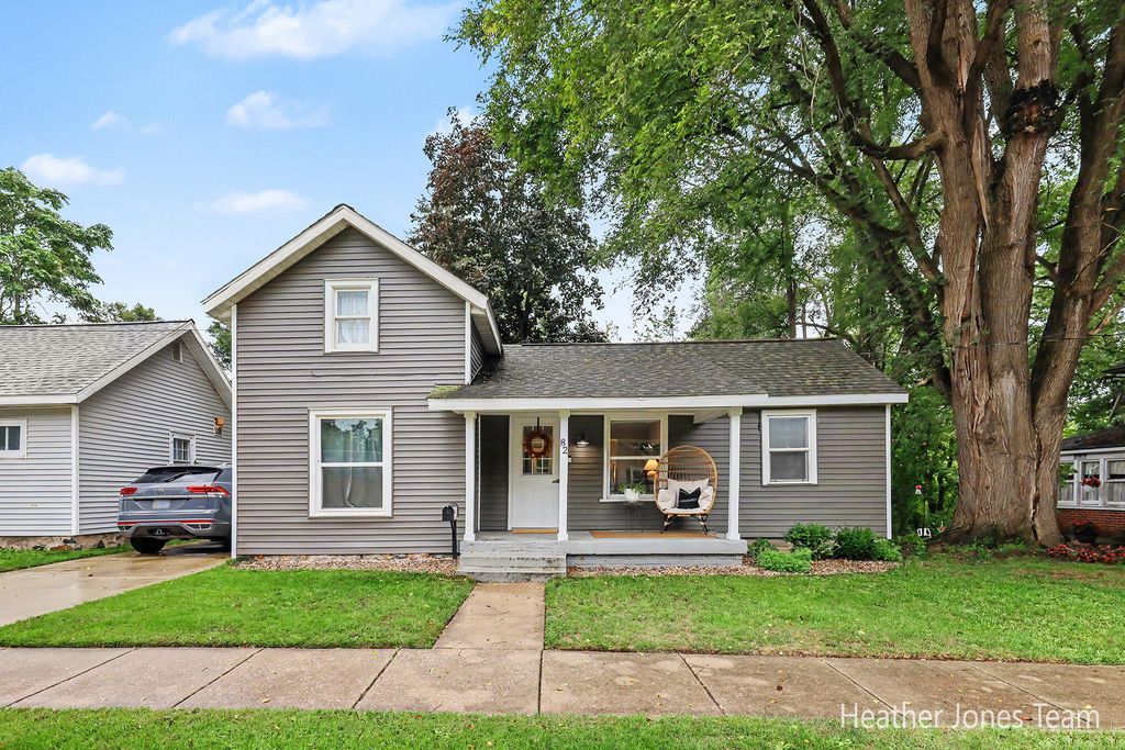 82 Grove Street, Sparta