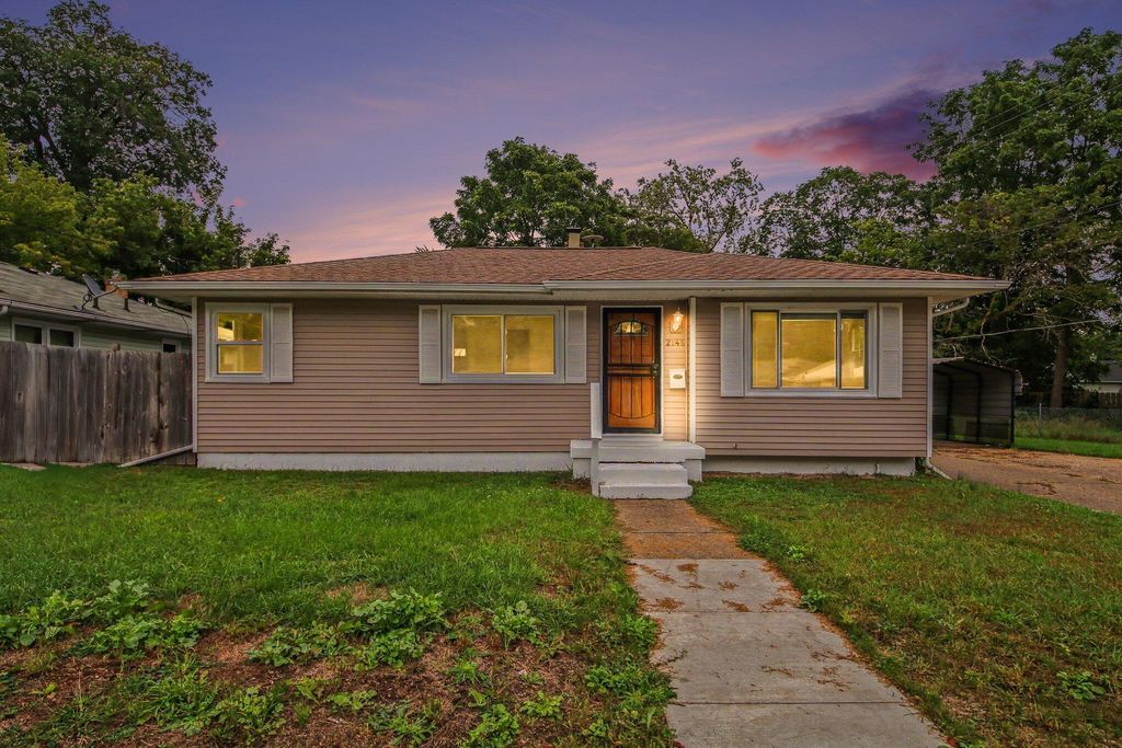 2146 Godfrey Avenue Sw, Wyoming