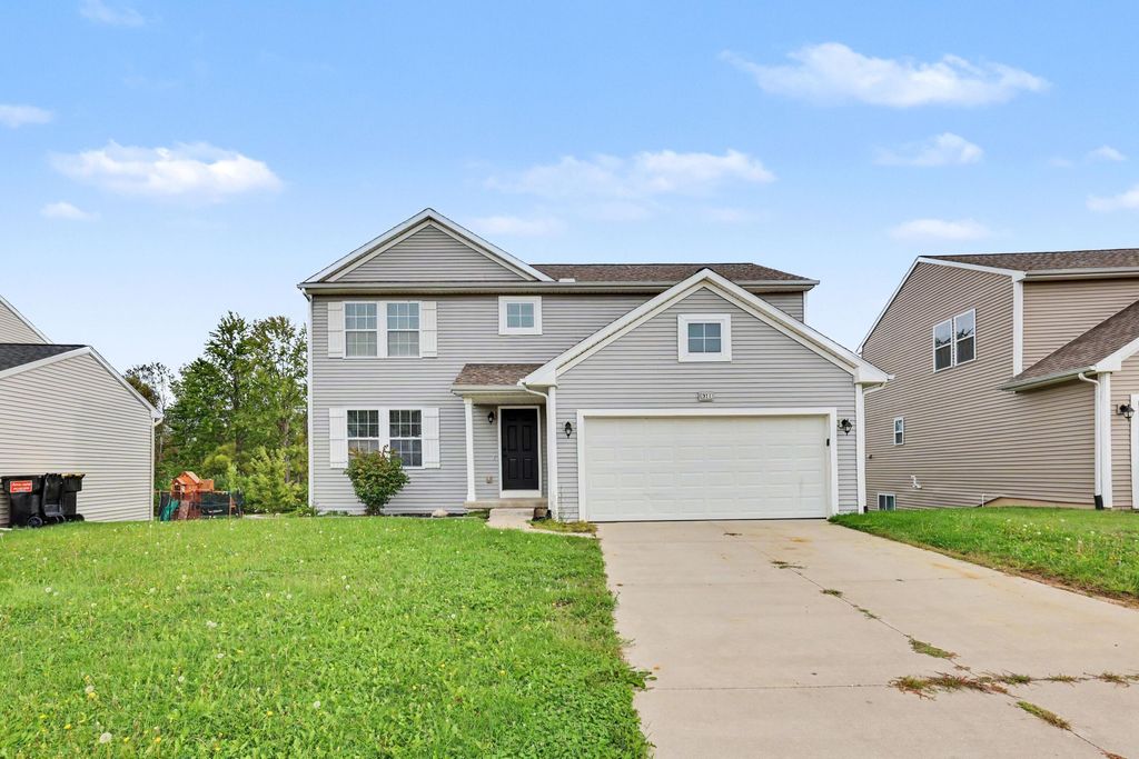 311 Wagon Wheel Court, Cedar Springs