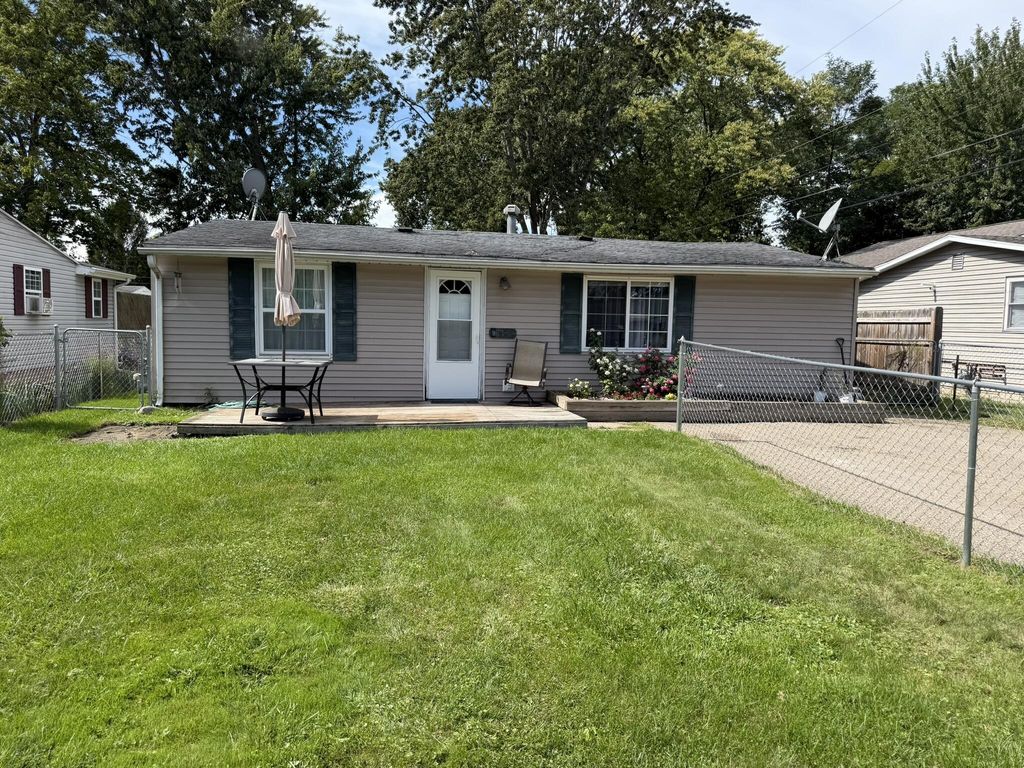 819 S Prospect Court, Watervliet