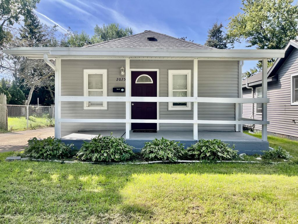 2025 De Hoop Avenue Sw, Wyoming