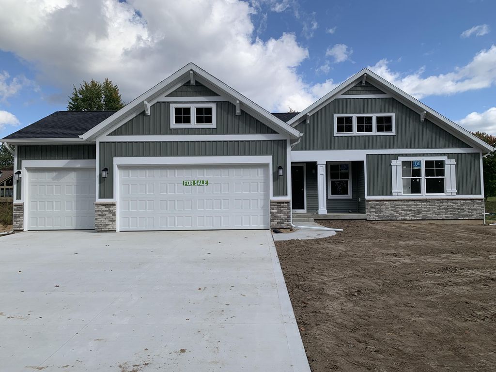 7048 Pinehurst Drive Ne, Rockford