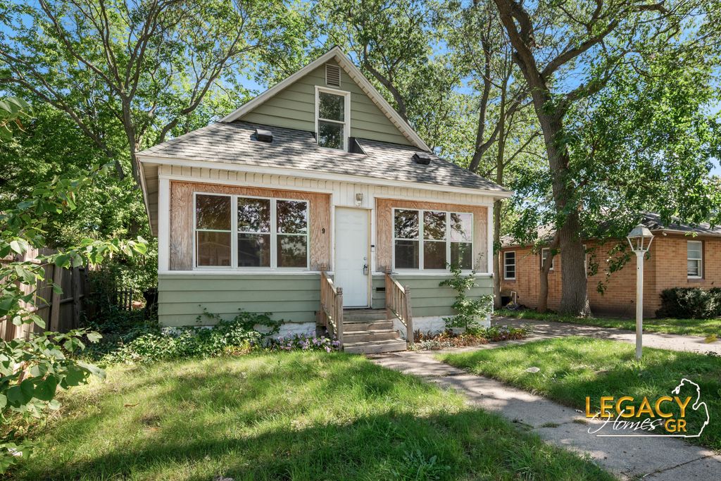 2928 Baker Street, Muskegon Heights