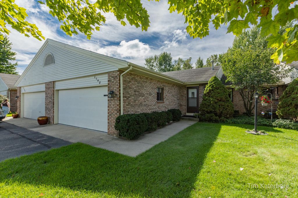 1148 Amberwood W Drive Sw, Byron Center