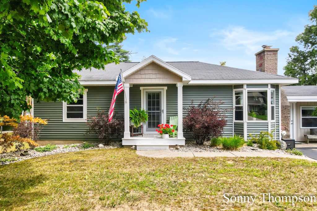 6970 Ramsdell Drive Ne, Rockford