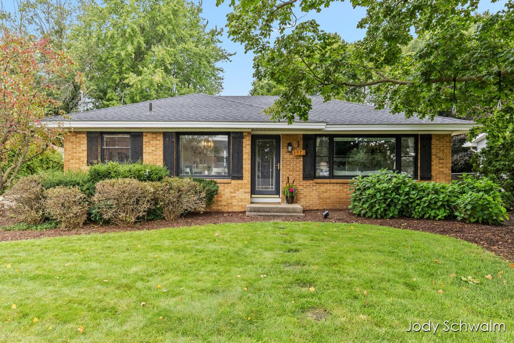 3973 41st Street Sw, Grandville
