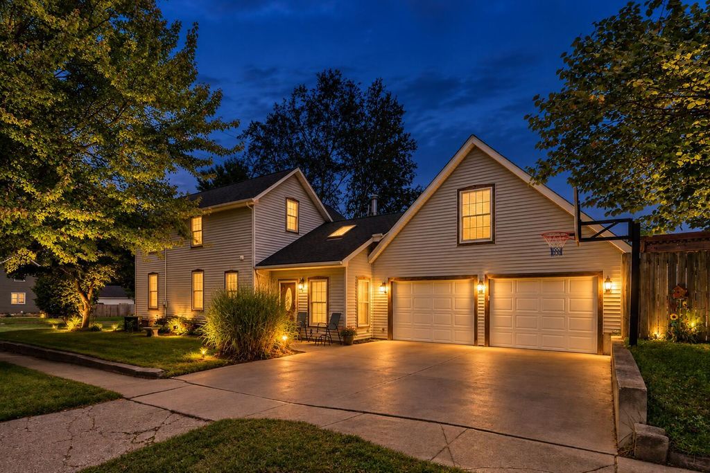138 W South Street, Hastings