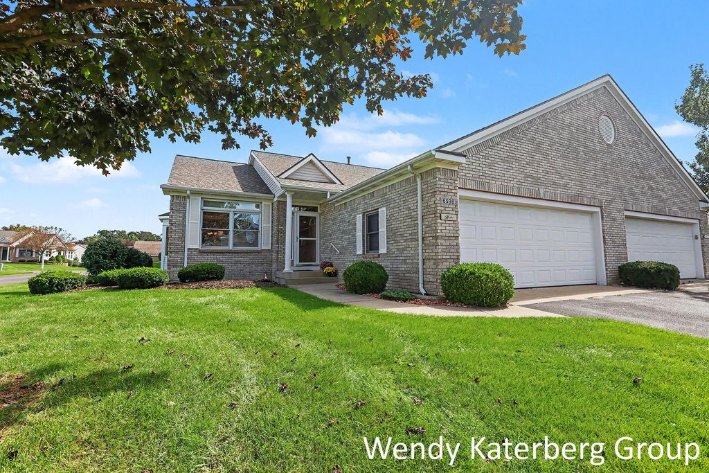6598 Cedar Grove Trail Unit: 122, Jenison