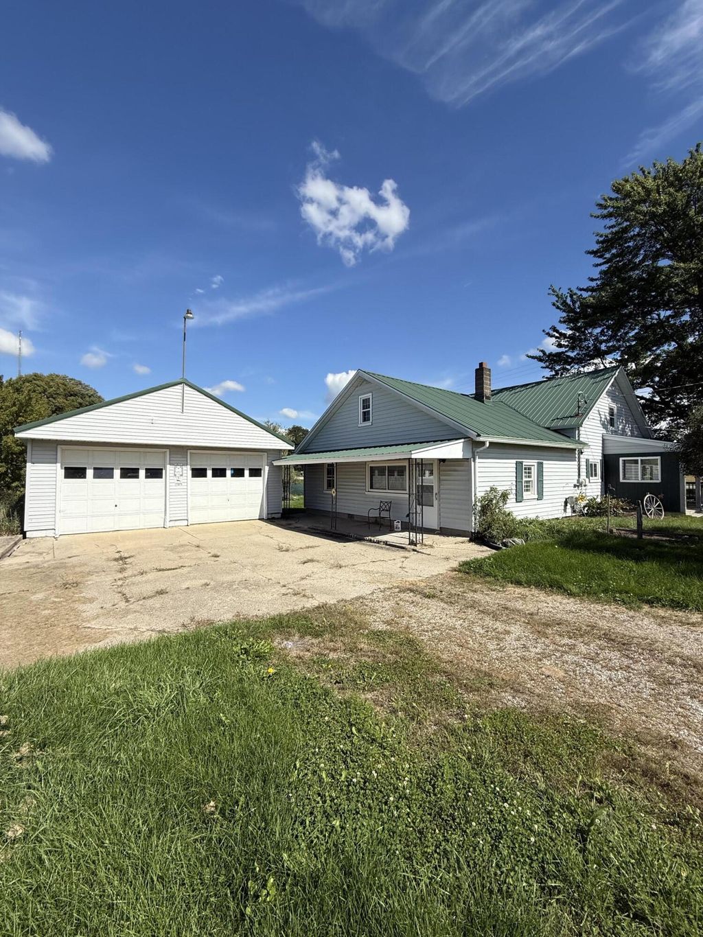 7122 Portland Road, Saranac