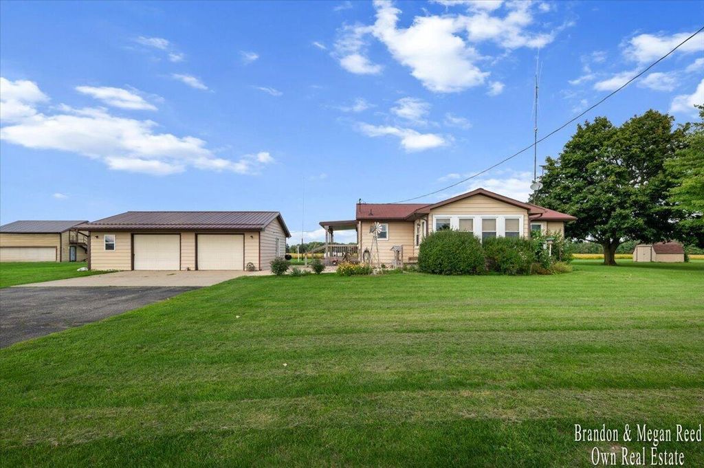 2191 E Grand River Avenue, Portland