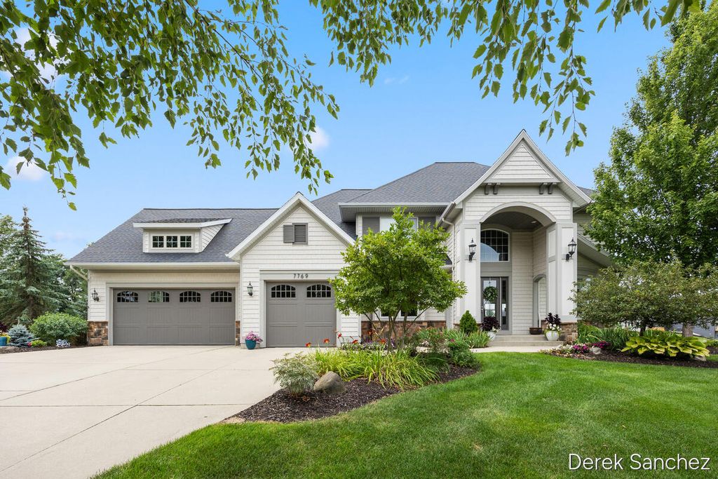 7769 Harmony Cove Court, Byron Center
