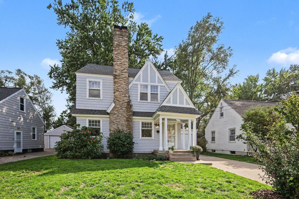 458 Van Allen Street Se, Grand Rapids