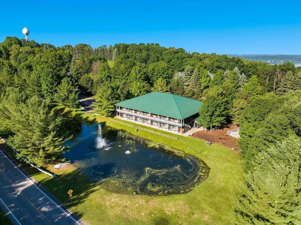 5610 Shanty Creek Road Unit: 114, Bellaire