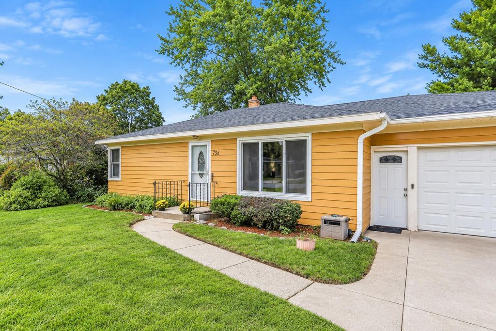 731 66th Street Se, Grand Rapids