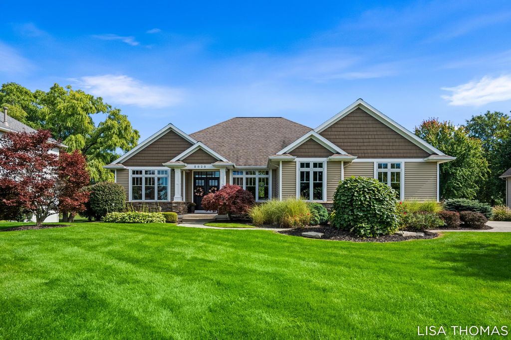 5828 16th Avenue, Hudsonville