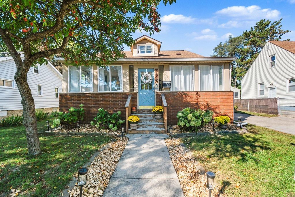1616 Albany Street, Ferndale
