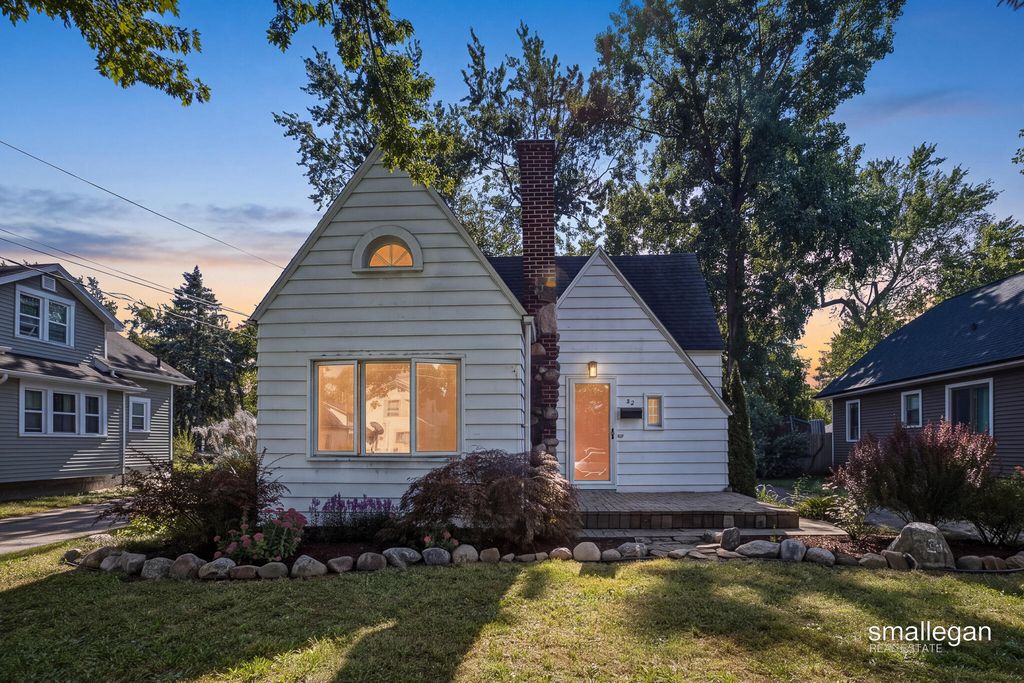 52 Freedom Street Se, Wyoming