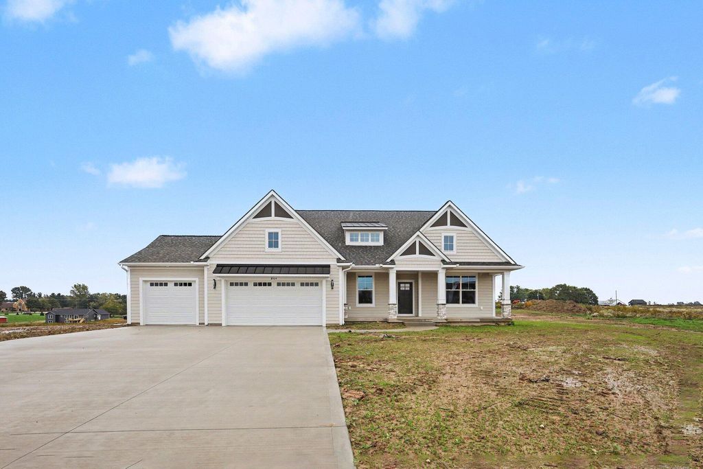 8524 Bosque Drive Se, Caledonia