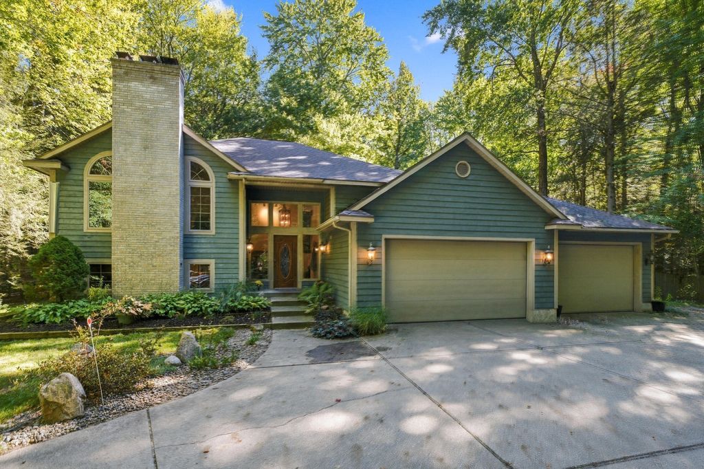 16778 Tall Trees Lane, Nunica