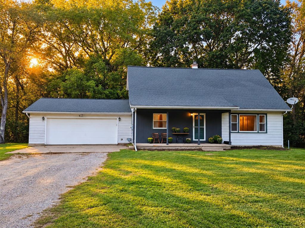 6901 Clark Road, Bath