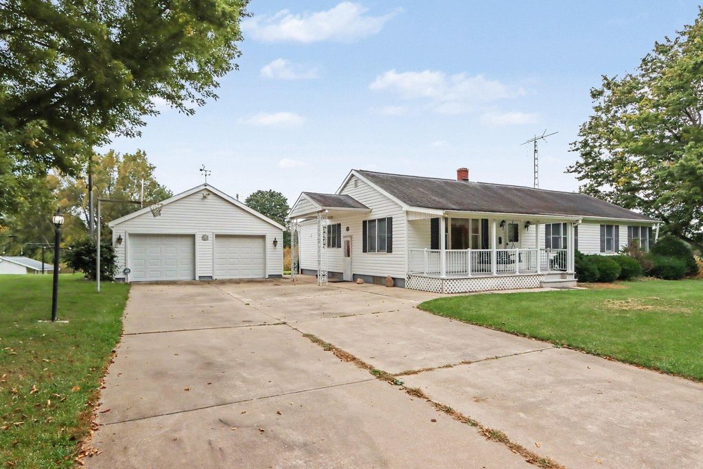 6125 W Xy Avenue, Schoolcraft