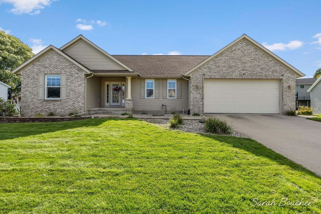 2482 Willow View Drive, Jenison