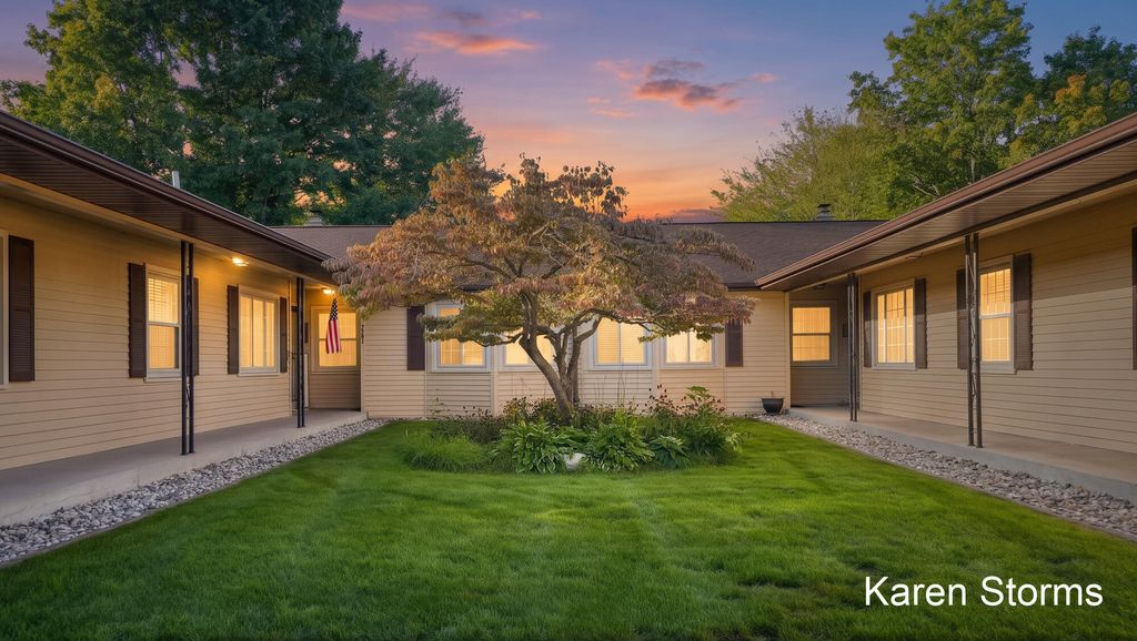 7388 Pine Grove Drive, Jenison