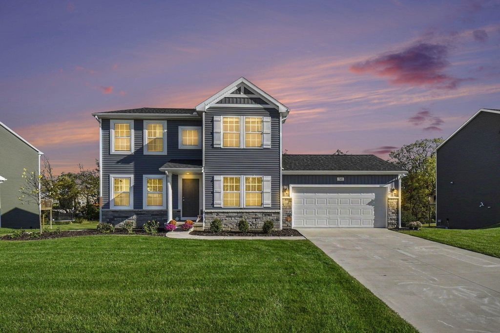 748 Petoskey Stone Drive Sw, Byron Center