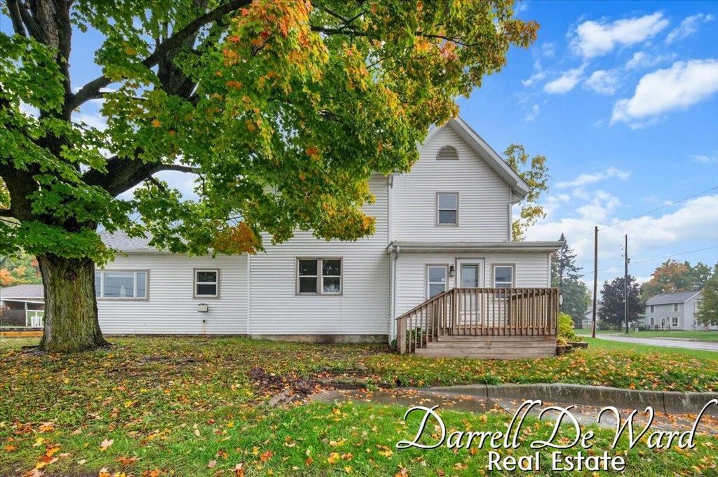 601 W Main Street, Mecosta