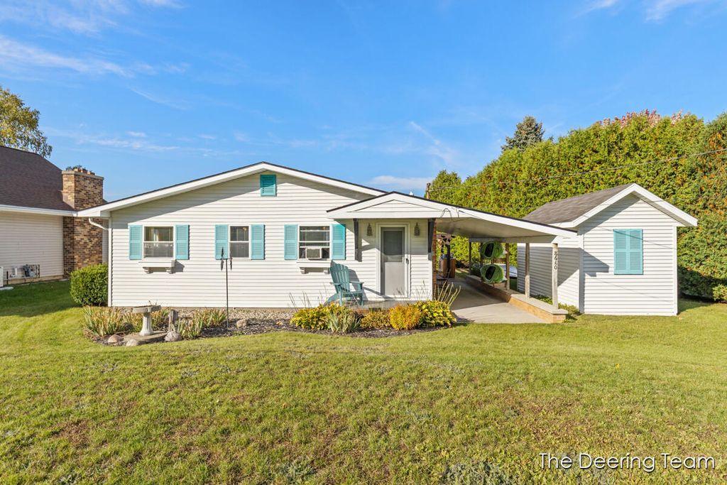 8660 Navaho Trail, Howard City