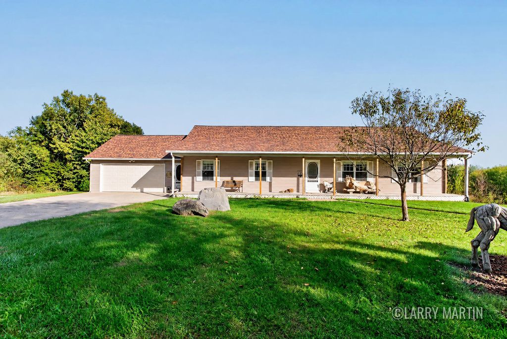 4494 Barber Road, Hastings