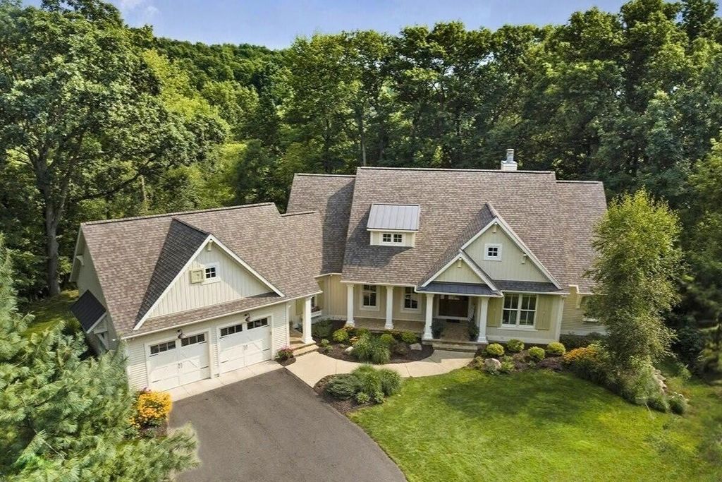4960 Shiloh Drive Ne, Belmont