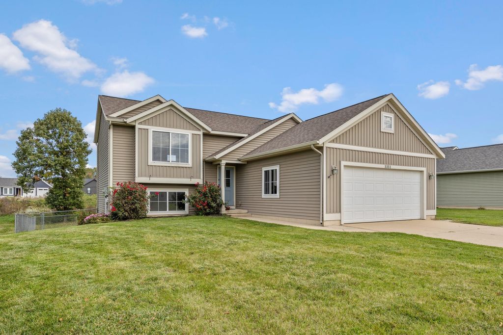 5351 Windfield Drive, Allendale