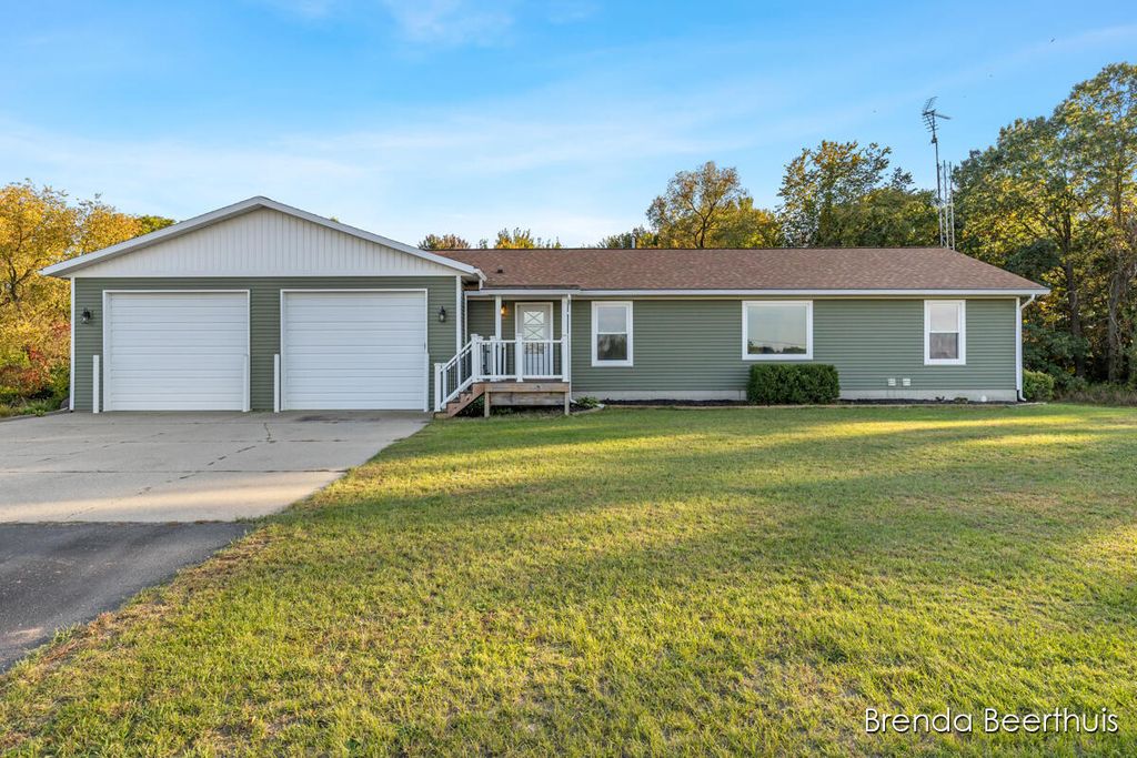 9147 W Wise Road, Greenville