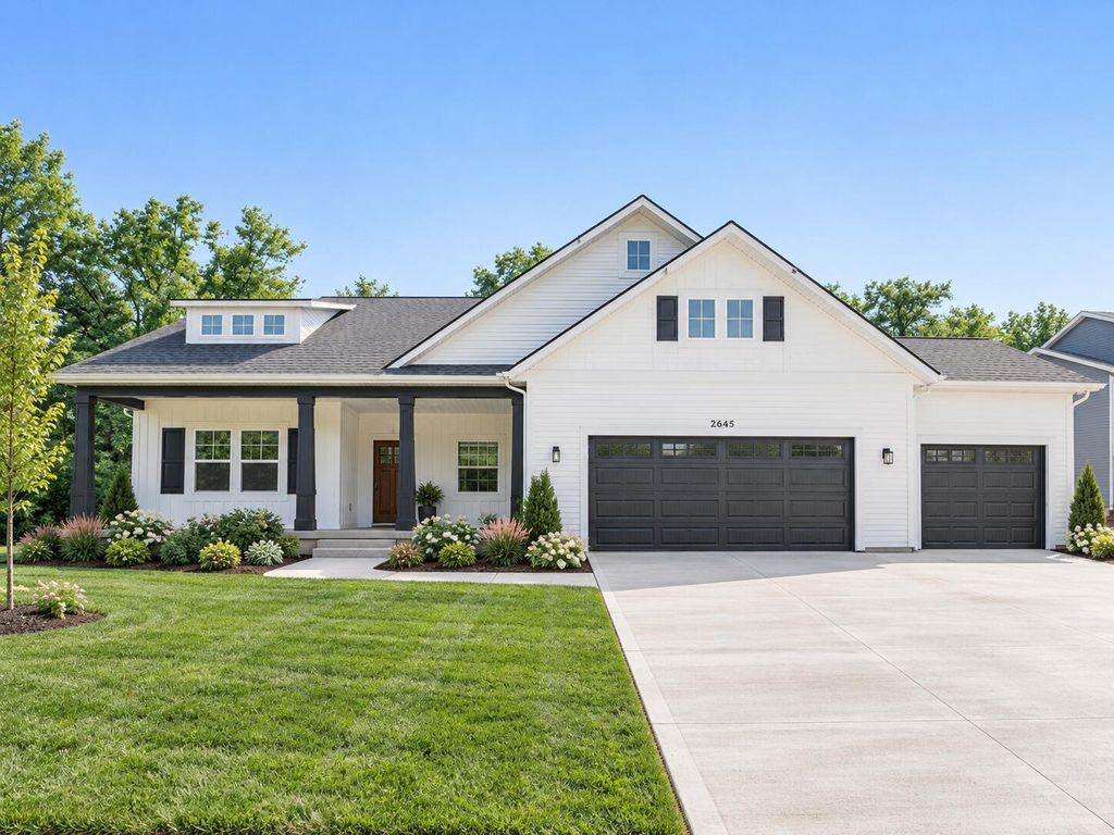 4199 3 Mile Road Ne, Grand Rapids
