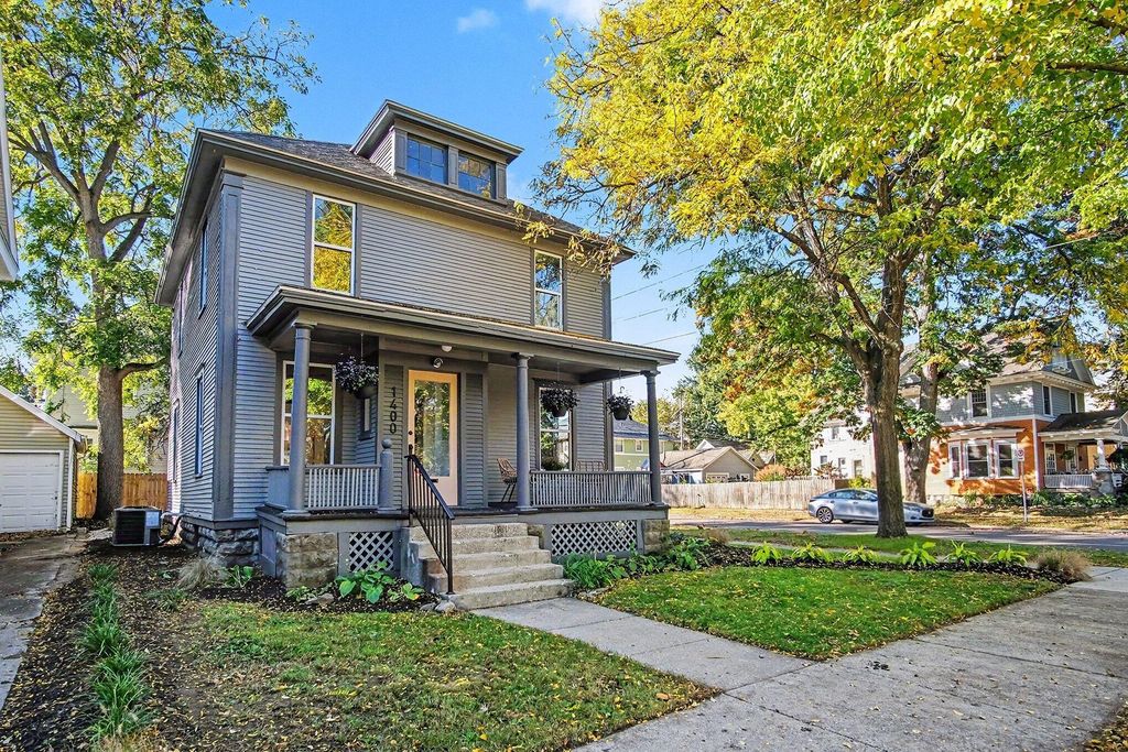 1400 Bemis Street Se, Grand Rapids
