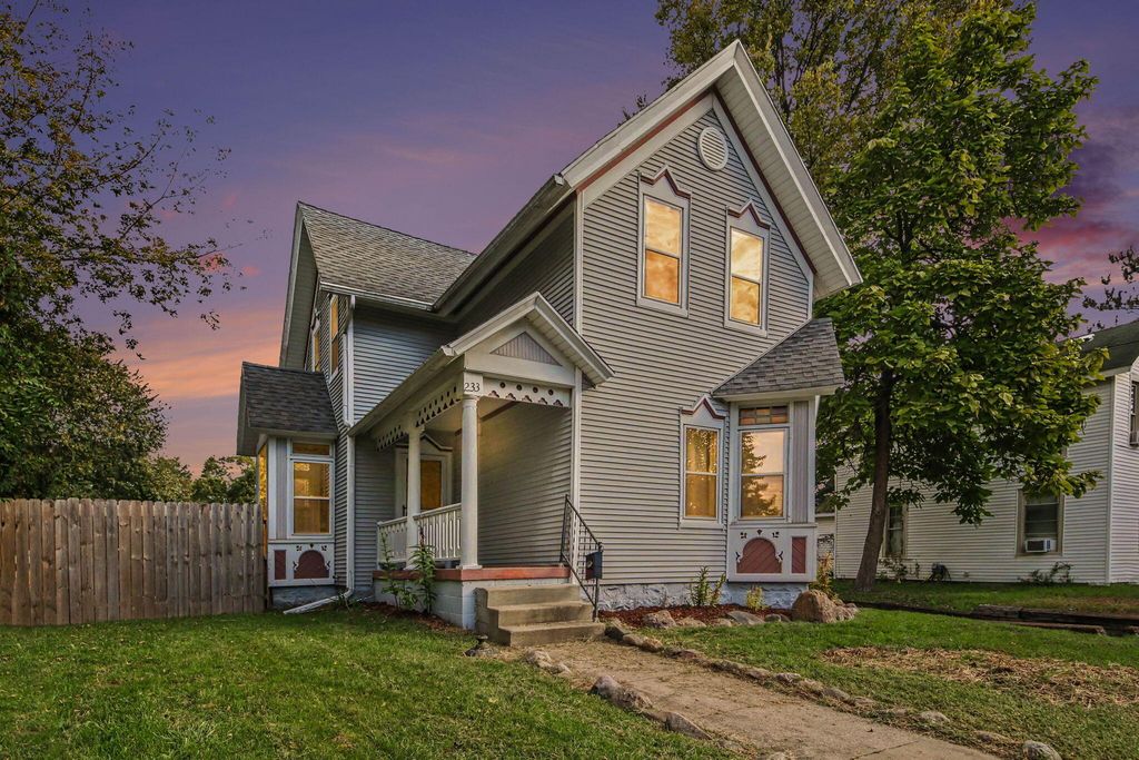 233 E Thorn Street, Hastings