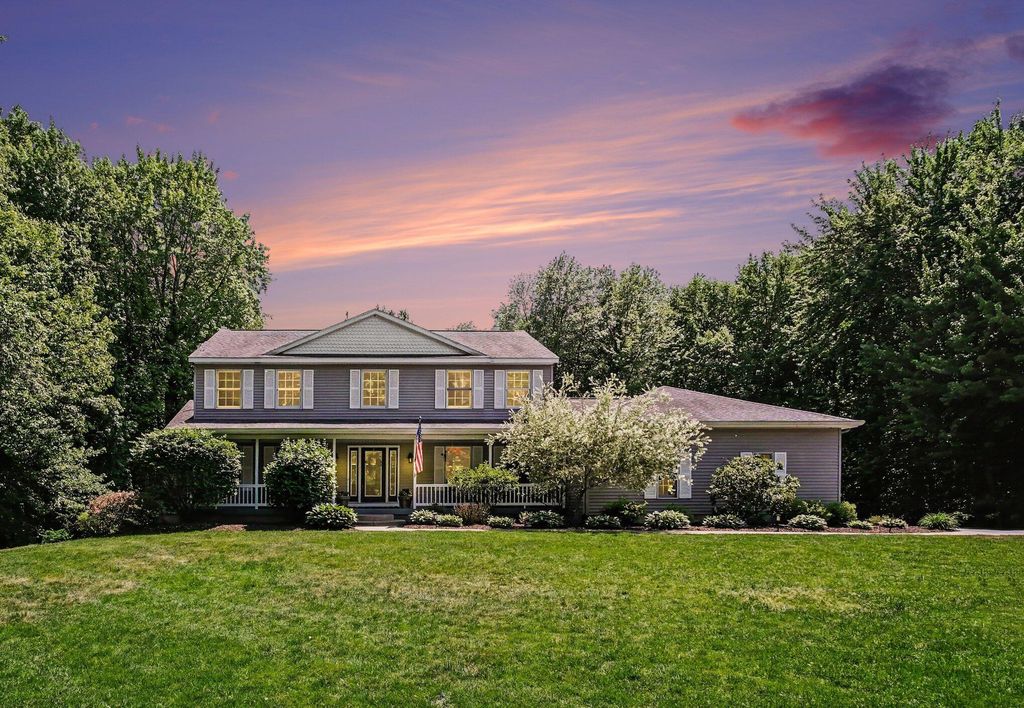 12900 Green Fern Drive, Belding