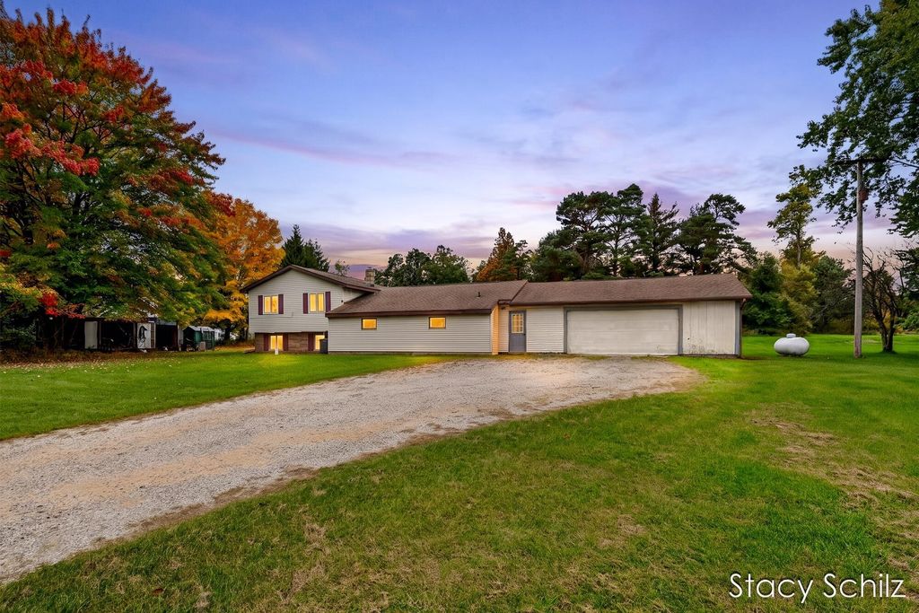 6248 S M66 Highway, Nashville