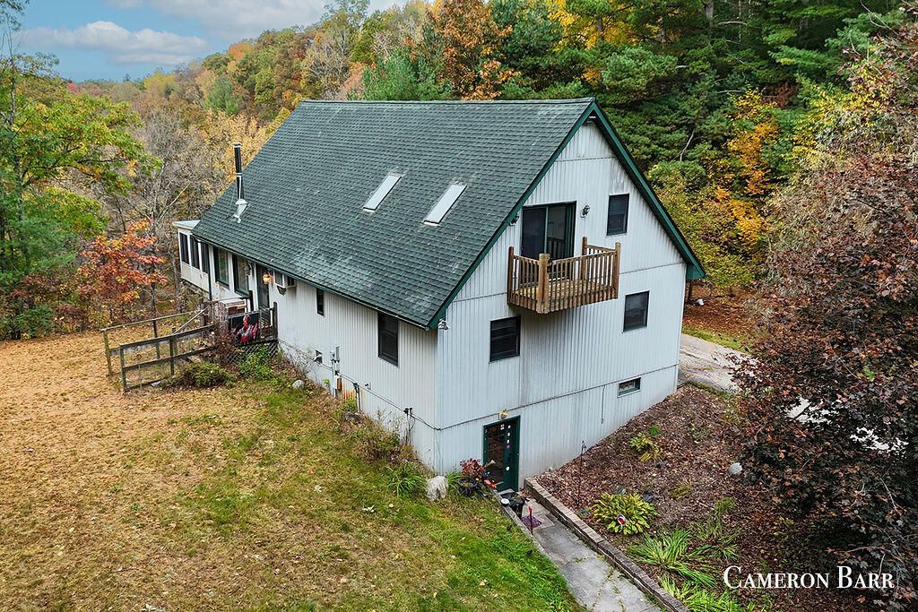 19423 1 Mile Road, Morley