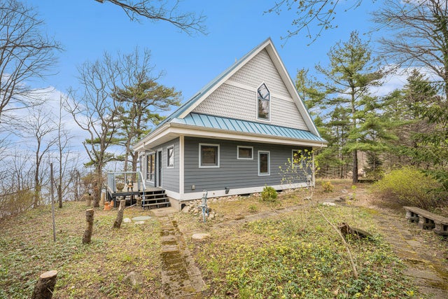 27901 Shorewood Drive, Covert township