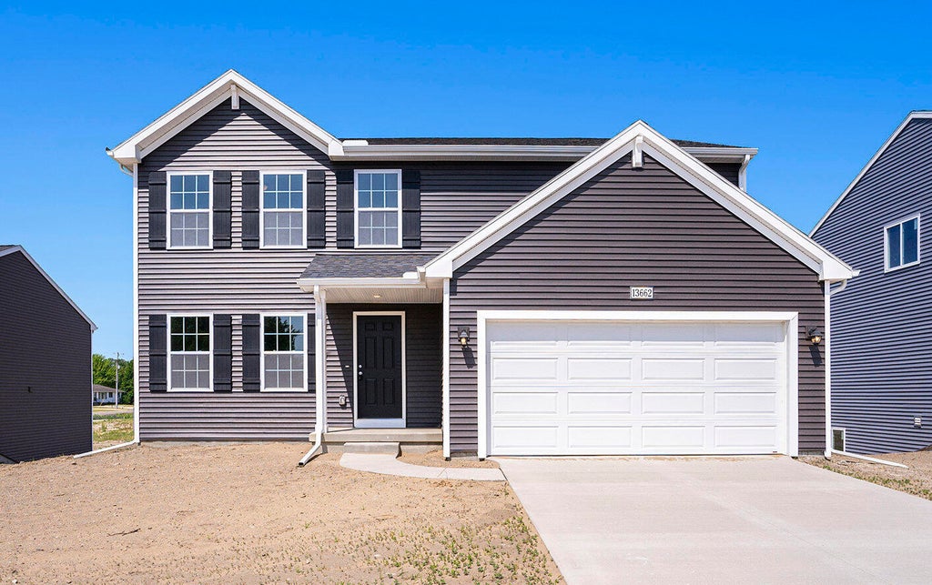 1045 Foxglove Avenue, Vicksburg village