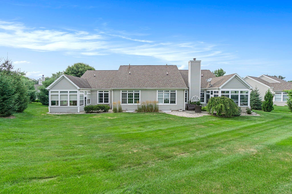 7945 Kilmory Circle, Portage city