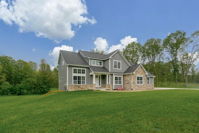 8303 Scots Pine Circle, Texas charter township